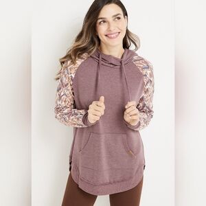 NEW Maurices Burgundy Reglan Sweatshirt Hoodie Women's Size XS